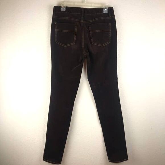 Carbon - Picture 5 of 5